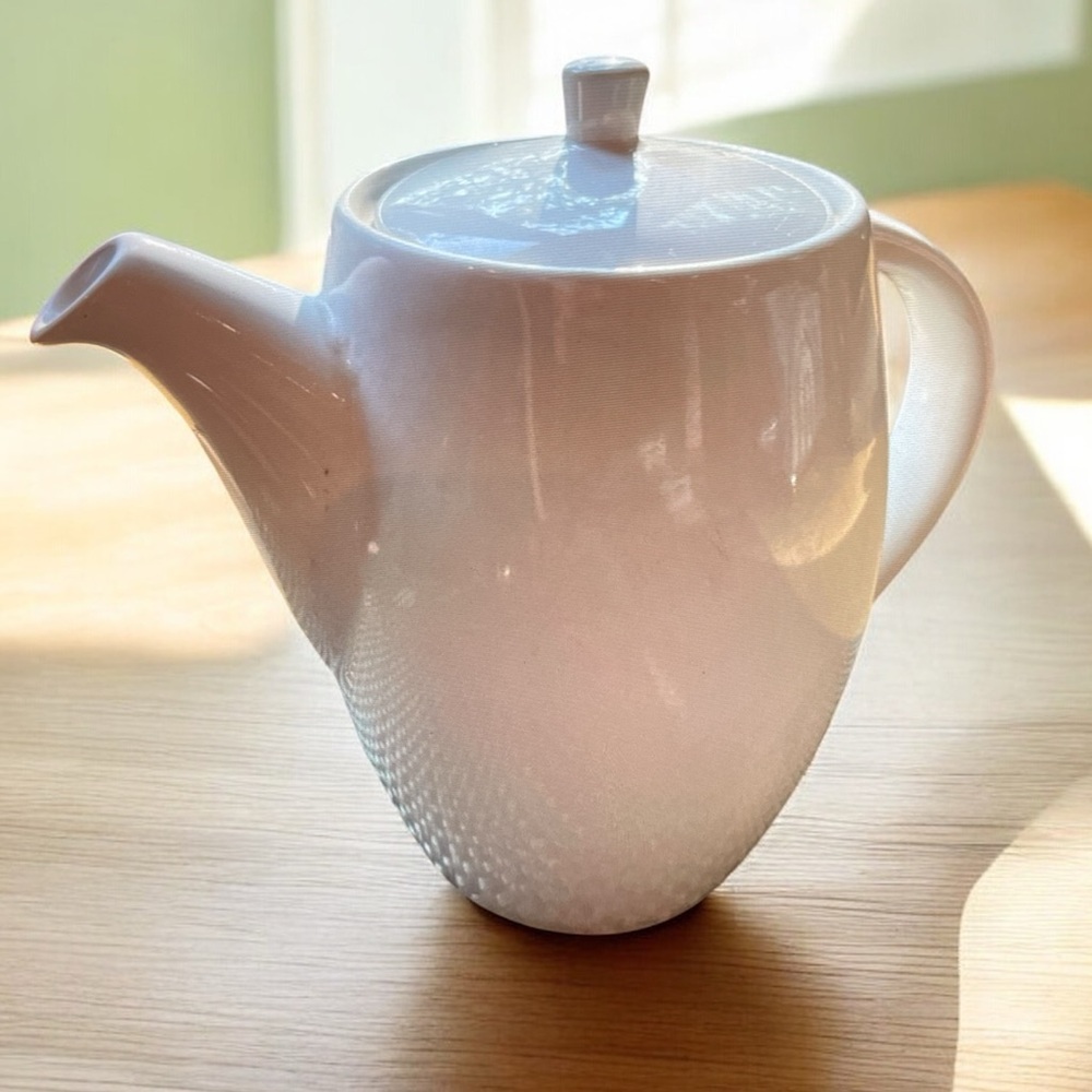 Corning Ware White Tea/ Coffee pot Tableware Casual China